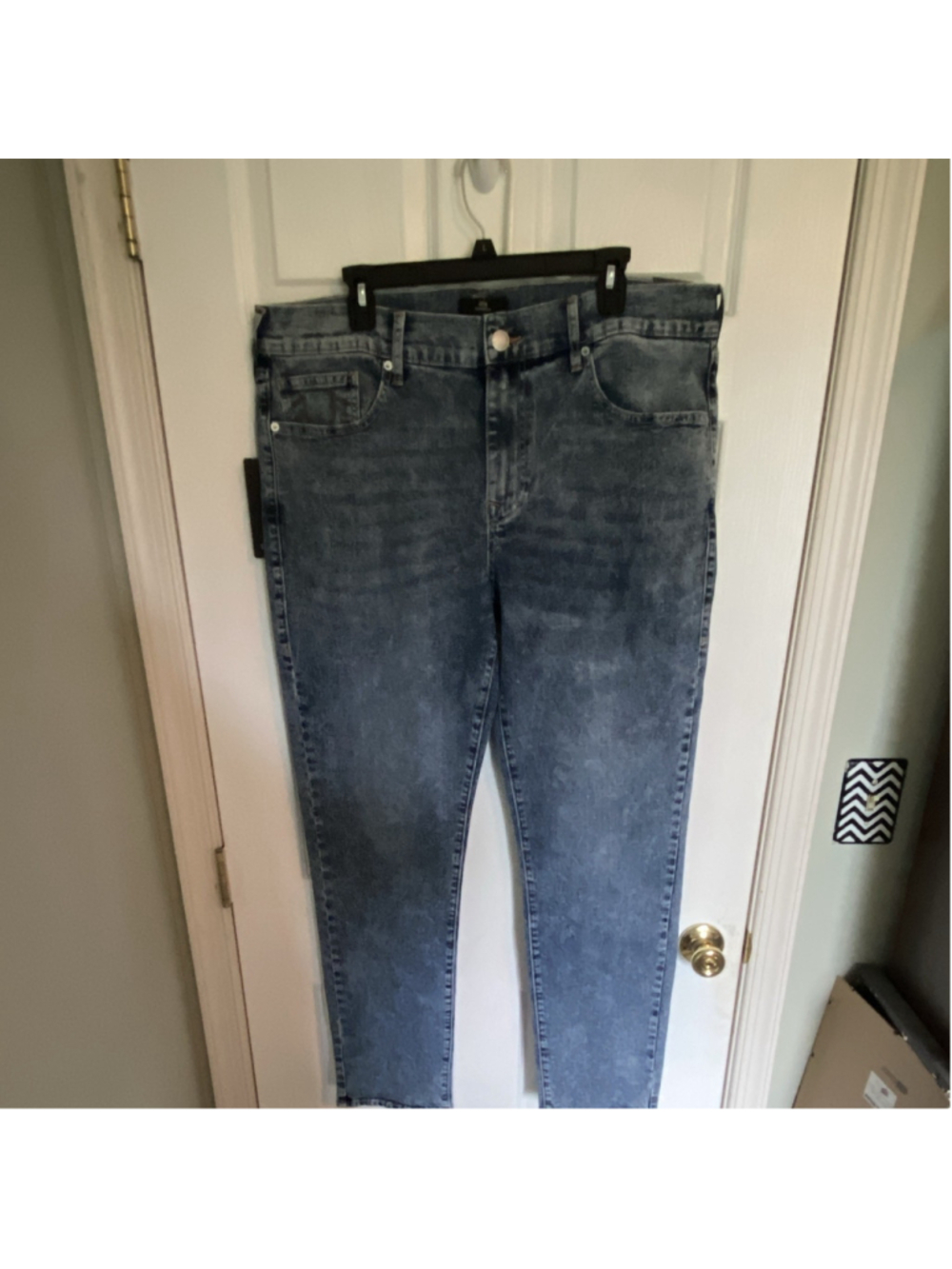 NWT True Religion Men’s 38x30 Geno Big T Relaxed Slim Fit Medium Blue Wash - Picture 2 of 11
